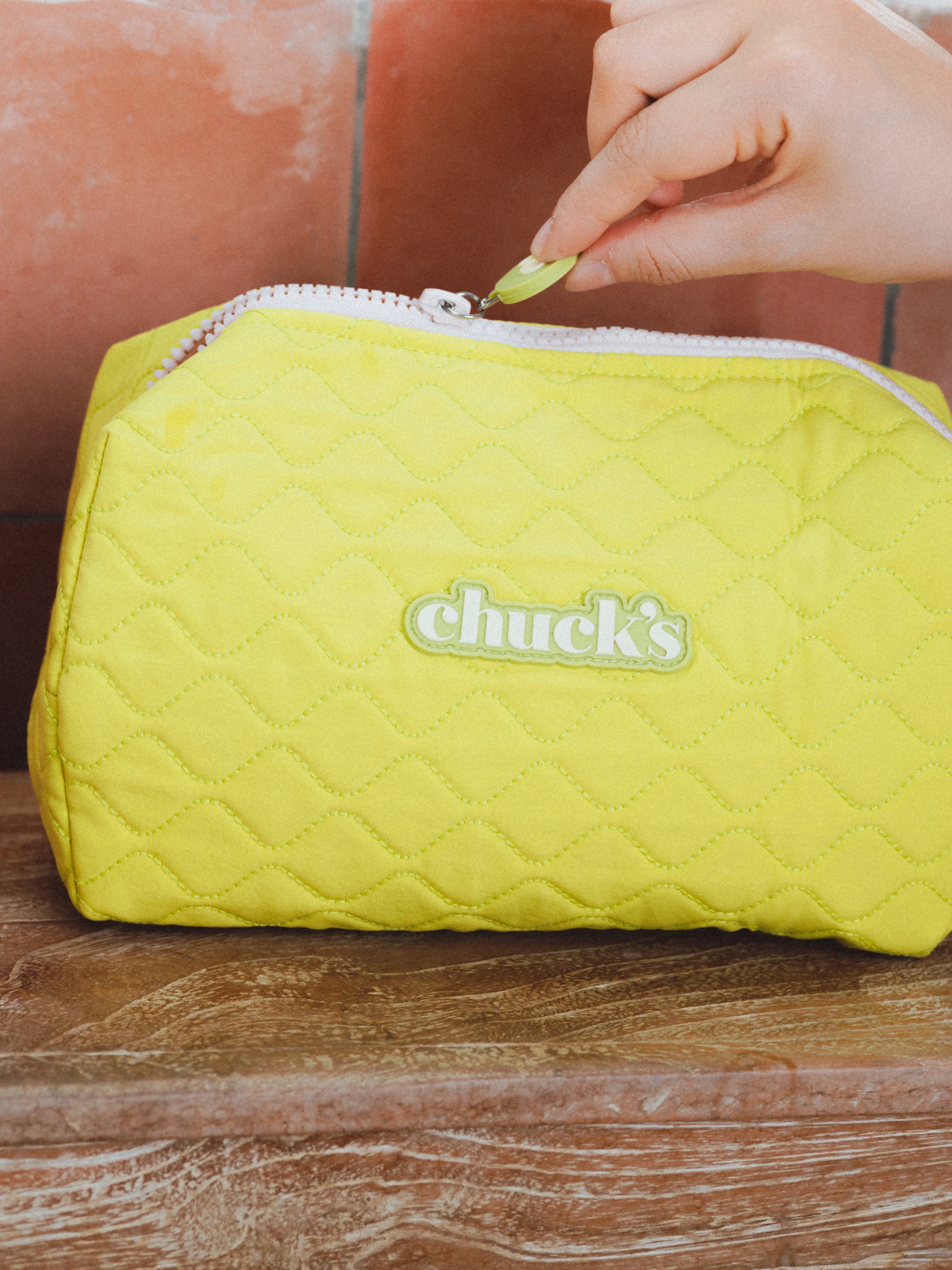 Chuck's Pack Up Pouch in Light Green