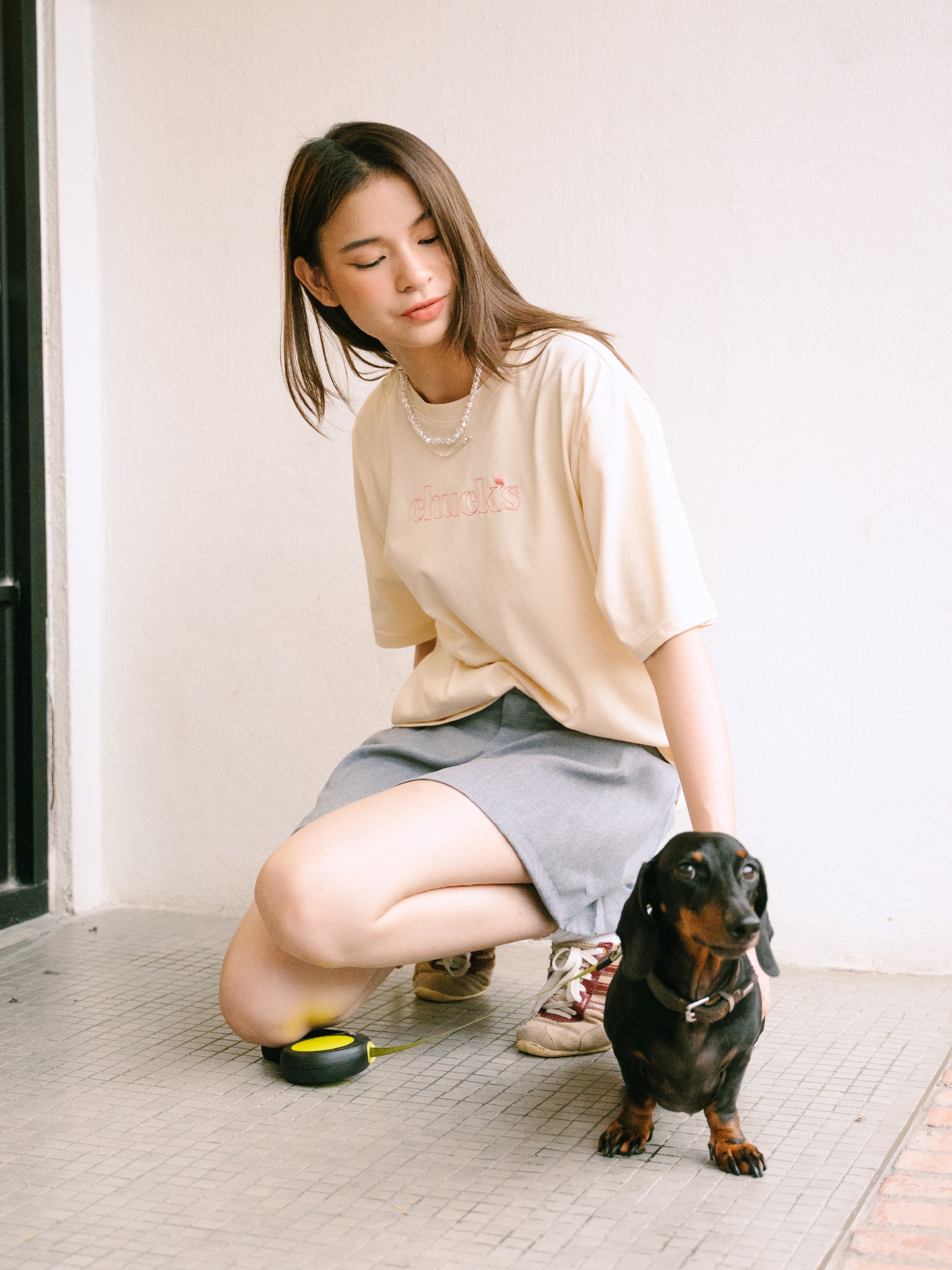 Chuck's Q-Tee in Beige